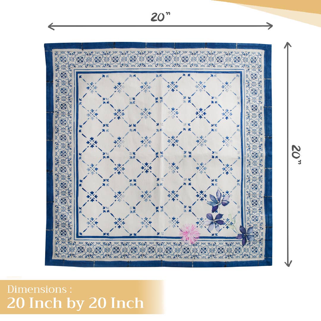 Set of 4 Napkins. 100% cotton. Blue Floral design.