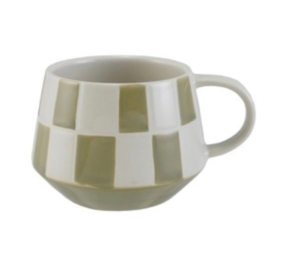 Checkered mug on a white background